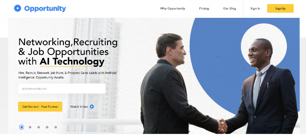 开发一个像 LINKEDIN 这样的社交媒体APP